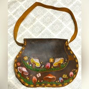 Handmade genuine leather shoulder bag / purse